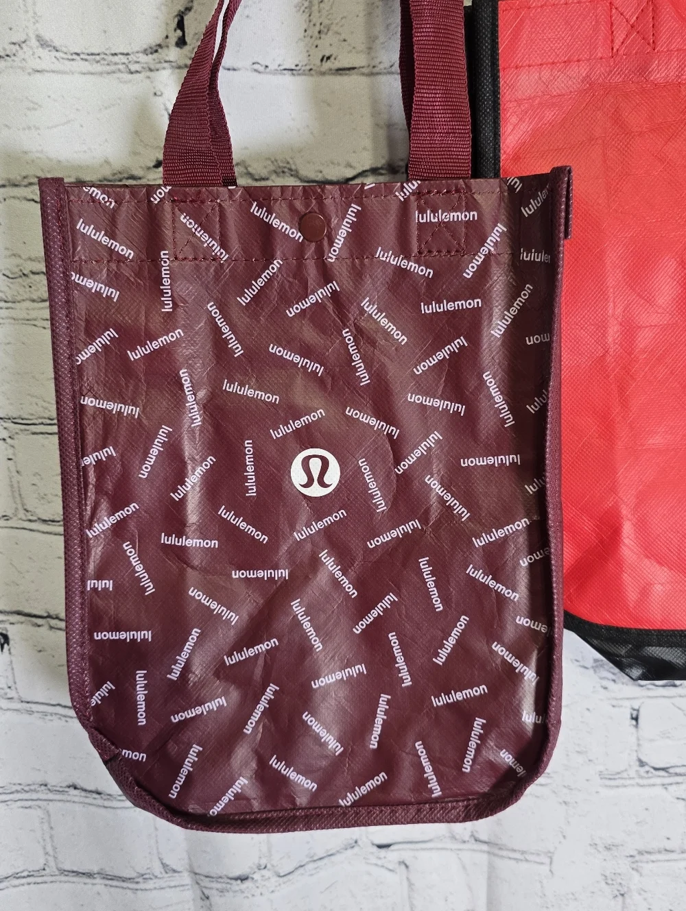 lululemon athletica‎ Reusable Tote Bags
